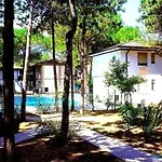 Ferienhaus Mit 2 Schwimmbädern *