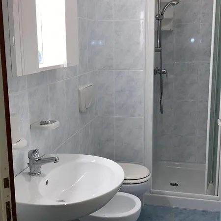 Mit 2 Schwimmbaedern Tatil Evi